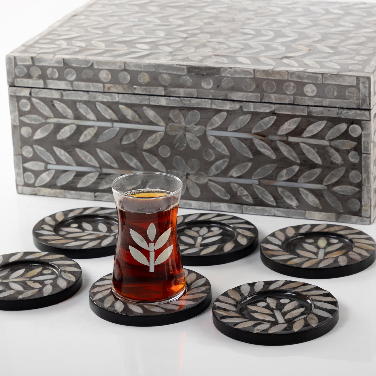 a wonderfull Set of mother pearl 12 coaster with 6 cups for coffee and 6 cups for tea with box - grey