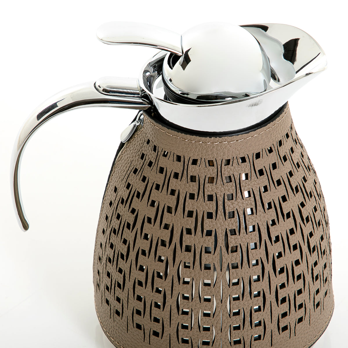 Metal thermos with leather cover