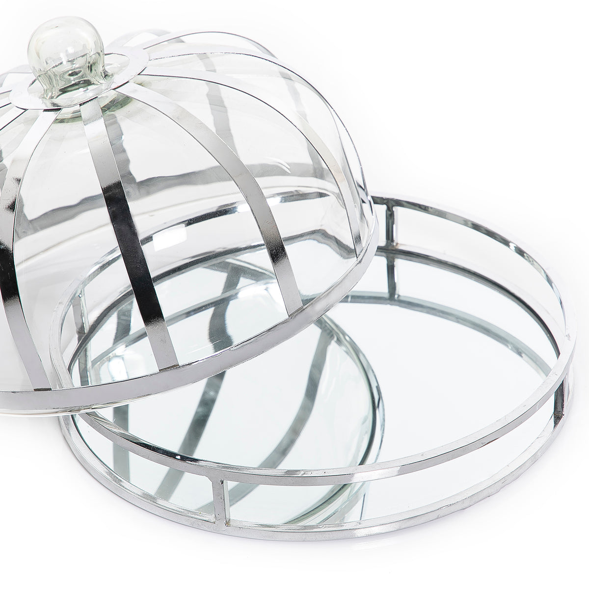 Metal and glass plate with cover