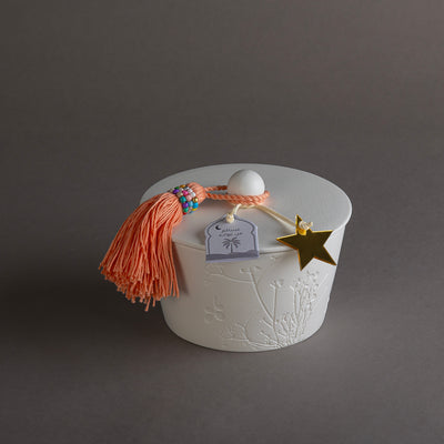 Gergaan Matt White Bowl With Tassel - Peach