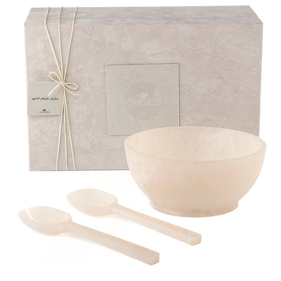 Set of white salad bowl with 2 spoons with gift box
