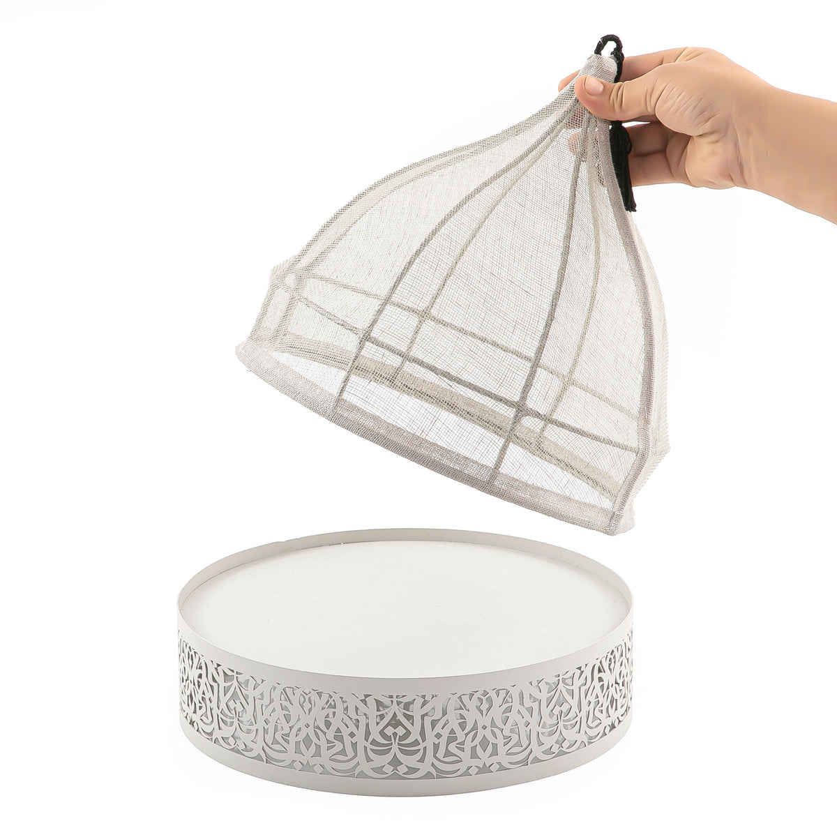 Linen cover with Arabian metal base - CASCADES