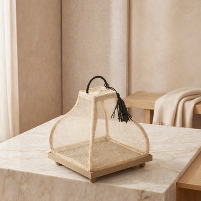 Linen cover with metal base